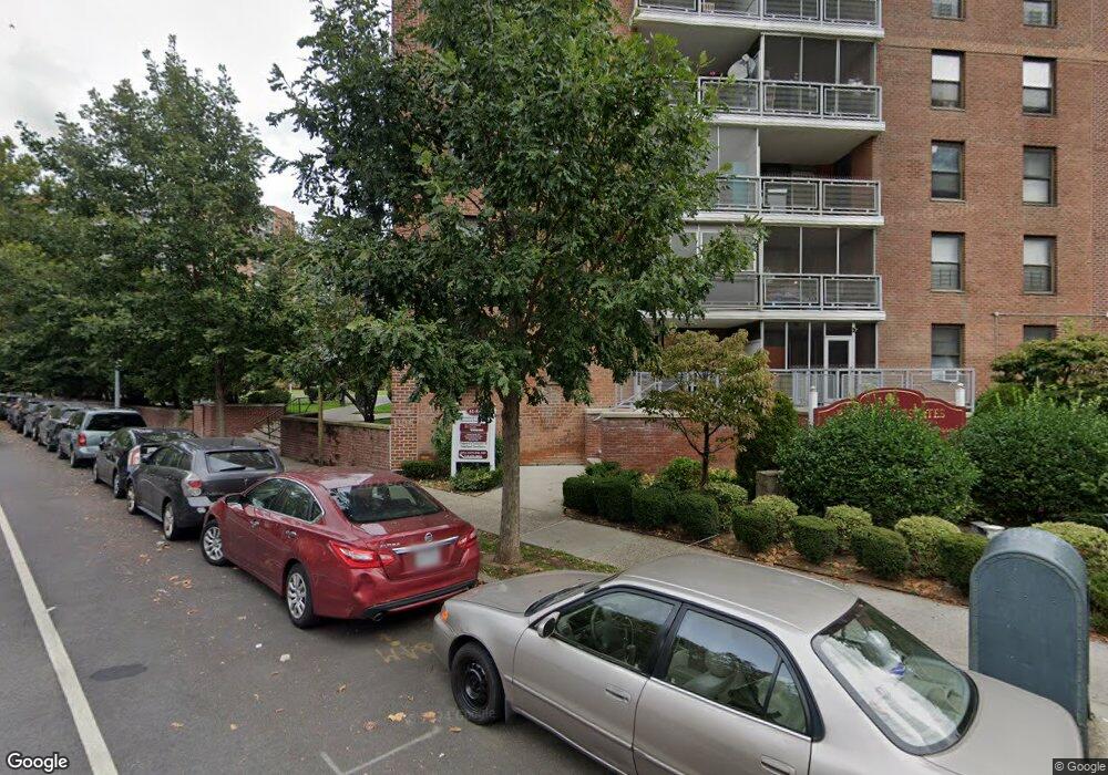 Park City Estates unit 16L, Rego Park, NY 11374 - photo 1