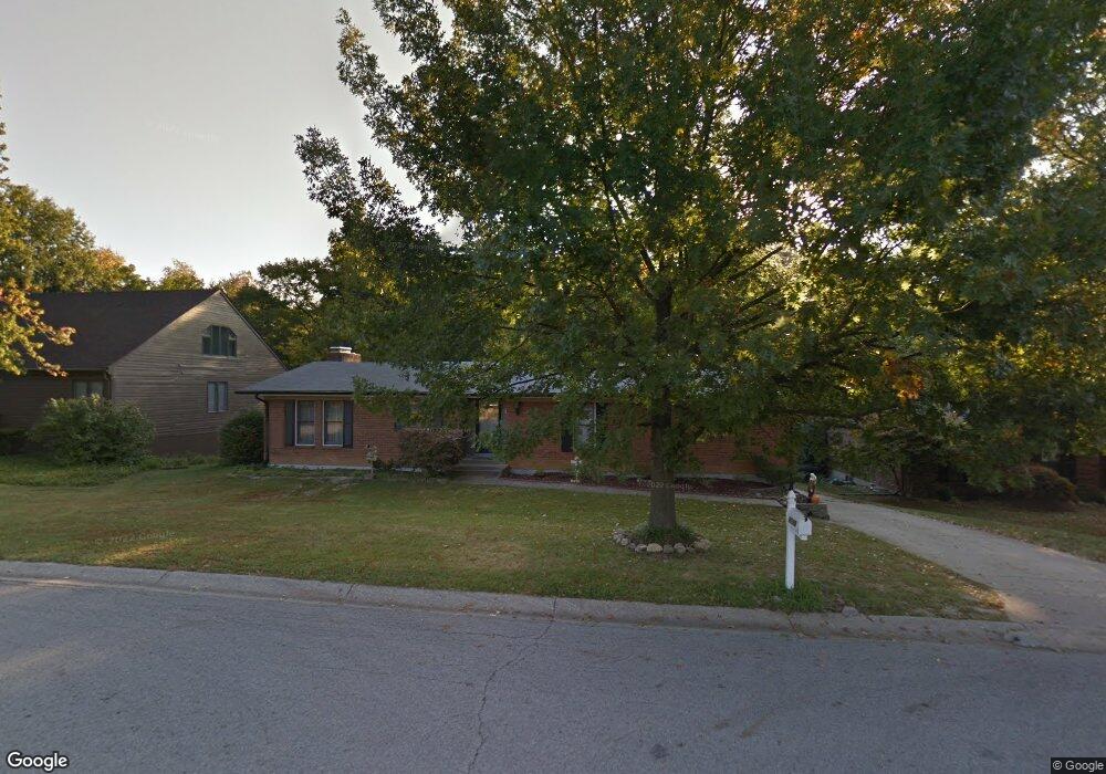 1119 Carriage Ln, New Albany, IN 47150 - photo 1