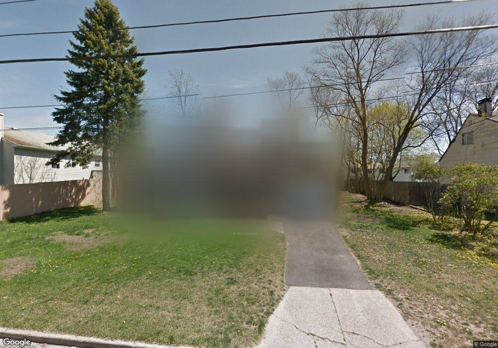 3019 Chestnut Ave, Medford, NY 11763 - photo 1