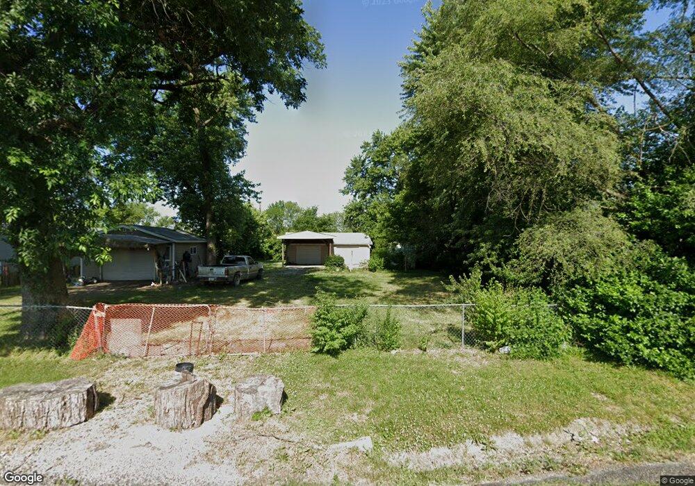 124 Arnold St, Collinsville, IL 62234 - photo 1