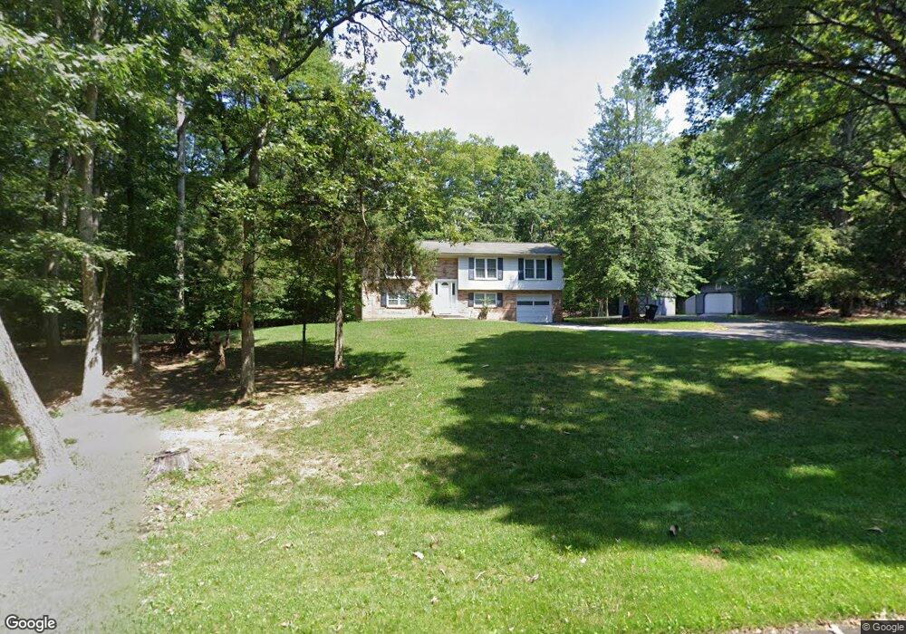 9210 Genevieve Dr, White Plains, MD 20695 - photo 1