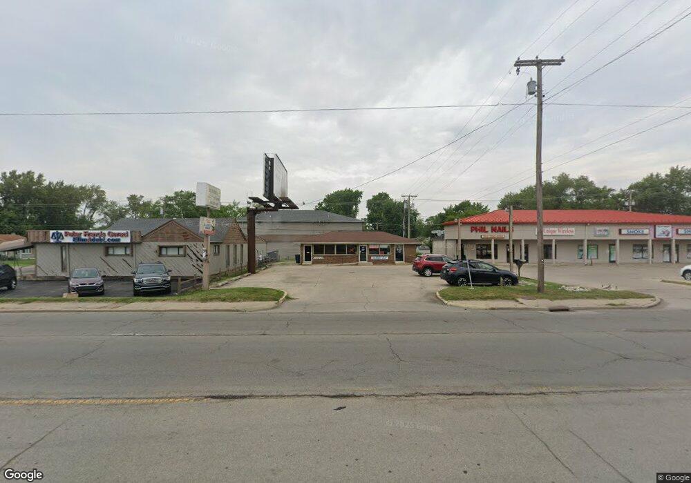 908 W Mcgalliard Rd, Muncie, IN 47303 - photo 1