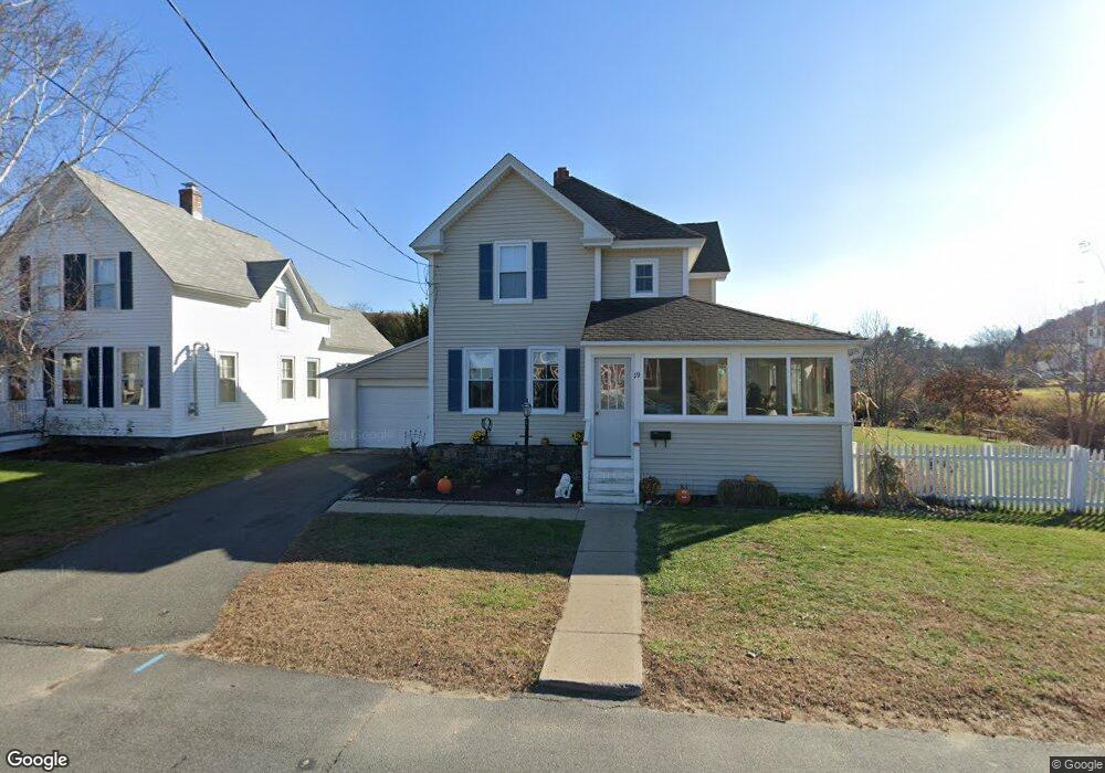 19 State St, Monson, MA 01057 - photo 1