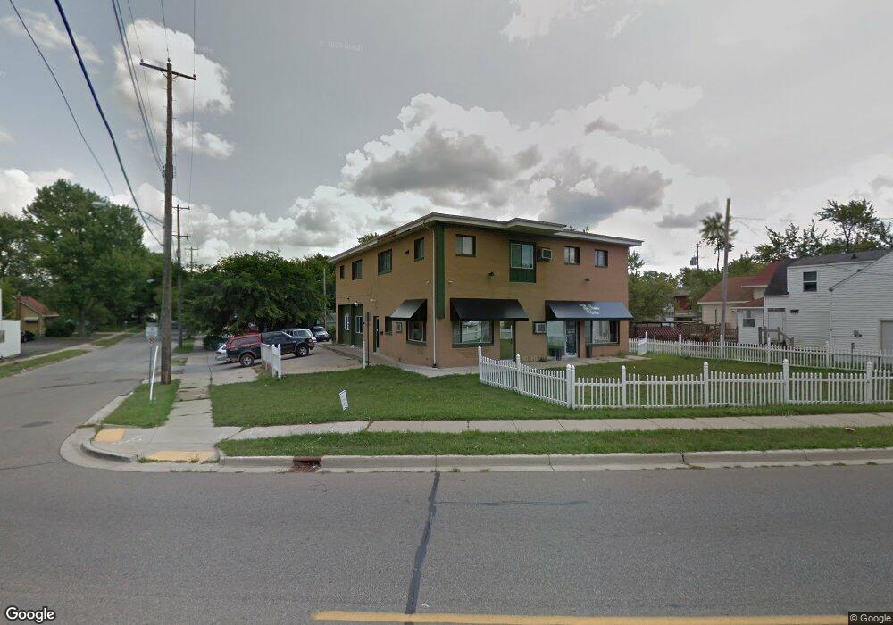 3001 S Washington Ave, Lansing, MI 48910 - photo 1