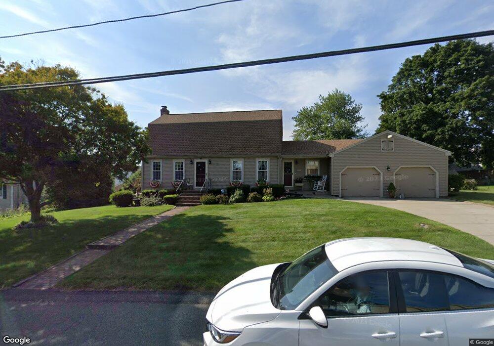 10 Farm Dr, Cumberland, RI 02864 - photo 1