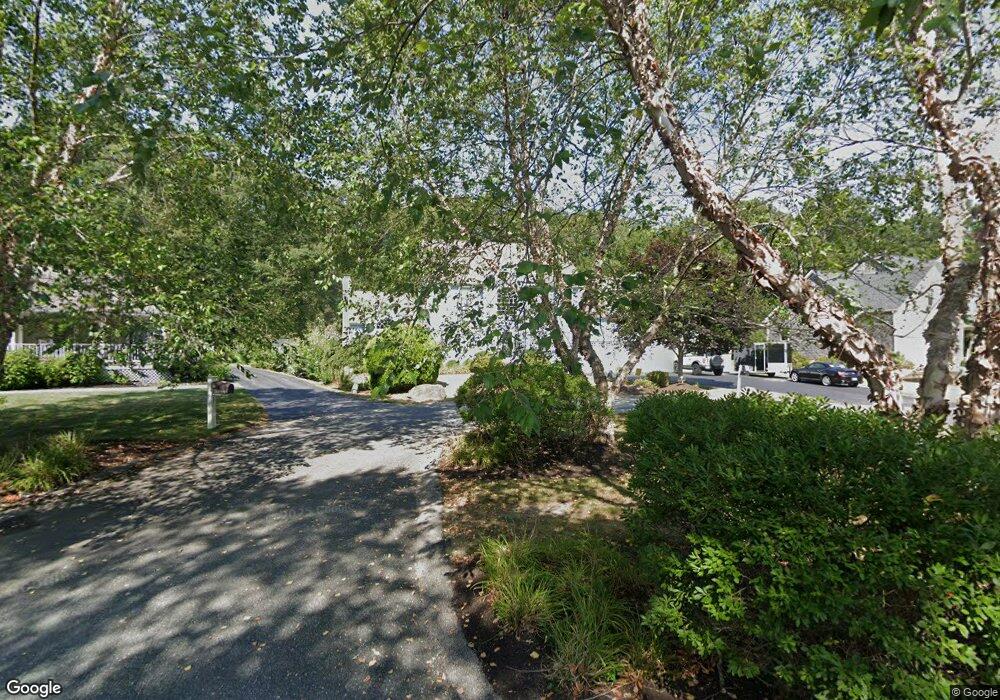 11 Wishing Well Cir, Wakefield, RI 02879 - photo 1