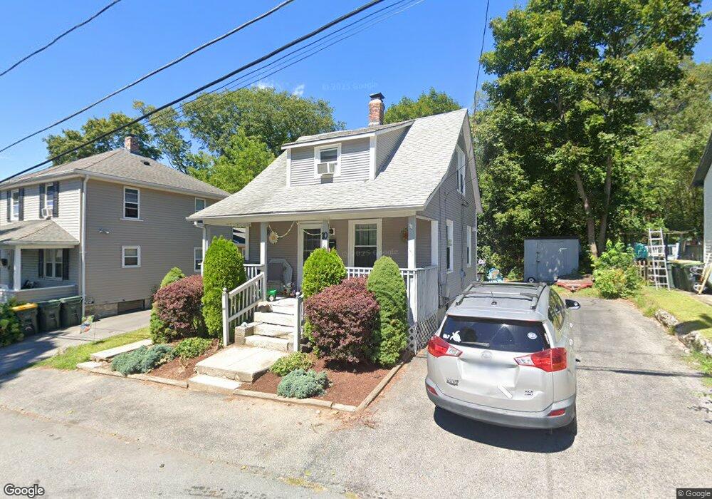 10 Woodland Ave, Smithfield, RI 02917 - photo 1