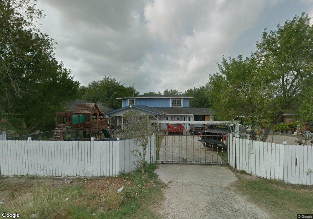 1614 N De la Rosa Dr, Donna, TX 78537 - photo 1