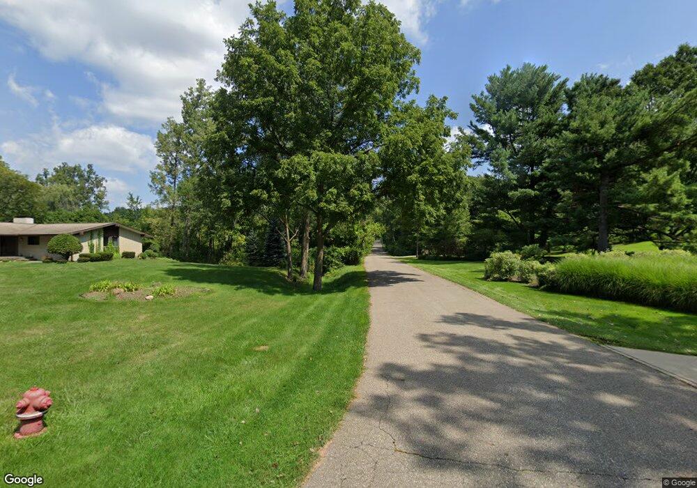 55 Dowling Rd, Bloomfield Township, MI 48304 - photo 1