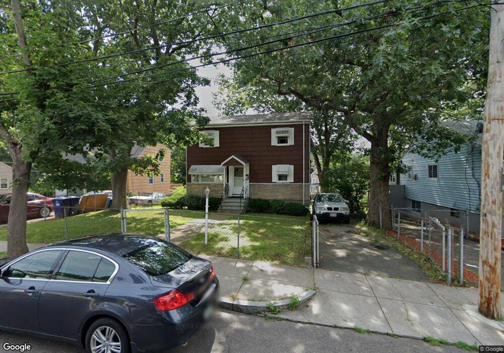 24 Violet St, Mattapan, MA 02126 - photo 1