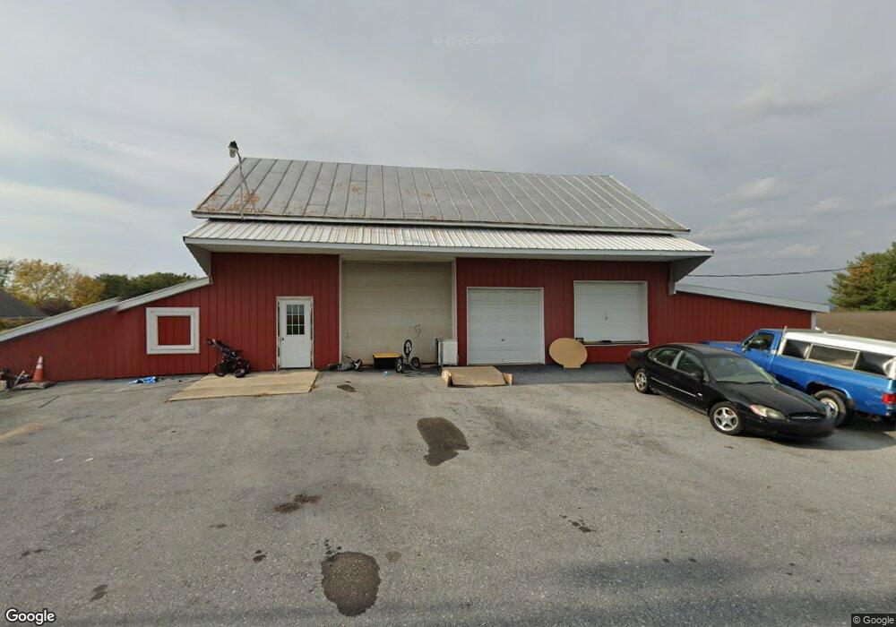 917 N Forge Rd, Palmyra, PA 17078 - photo 1