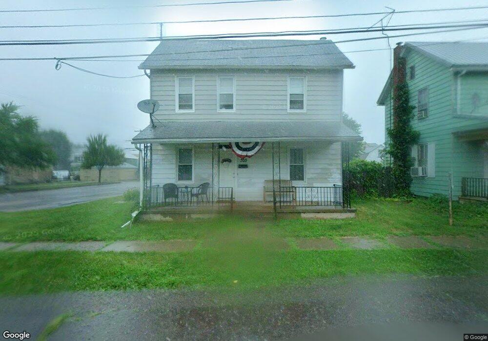 703 Locust St, Bloomsburg, PA 17815 - photo 1