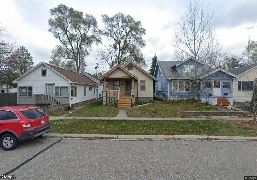 1712 17th St, Port Huron, MI 48060 - photo 1