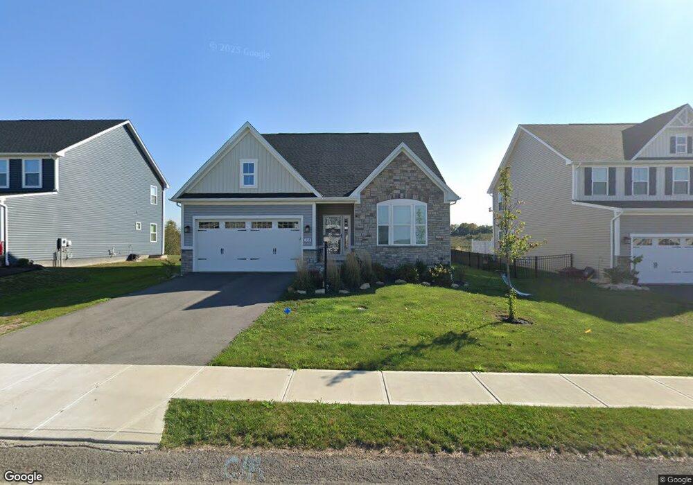 252 Regency Dr, Eighty Four, PA 15330 - photo 1