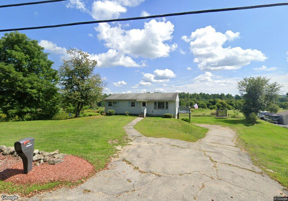 423 Buck St, Pembroke, NH 03275 - photo 1