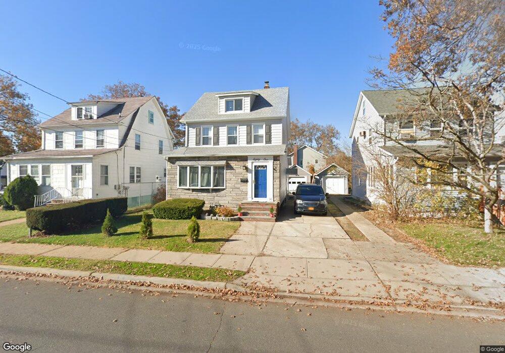 81 Herman Blvd, Franklin Square, NY 11010 - photo 1
