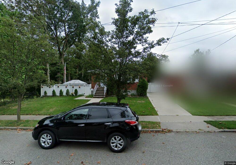 118 Uncas Ave, Staten Island, NY 10309 - photo 1