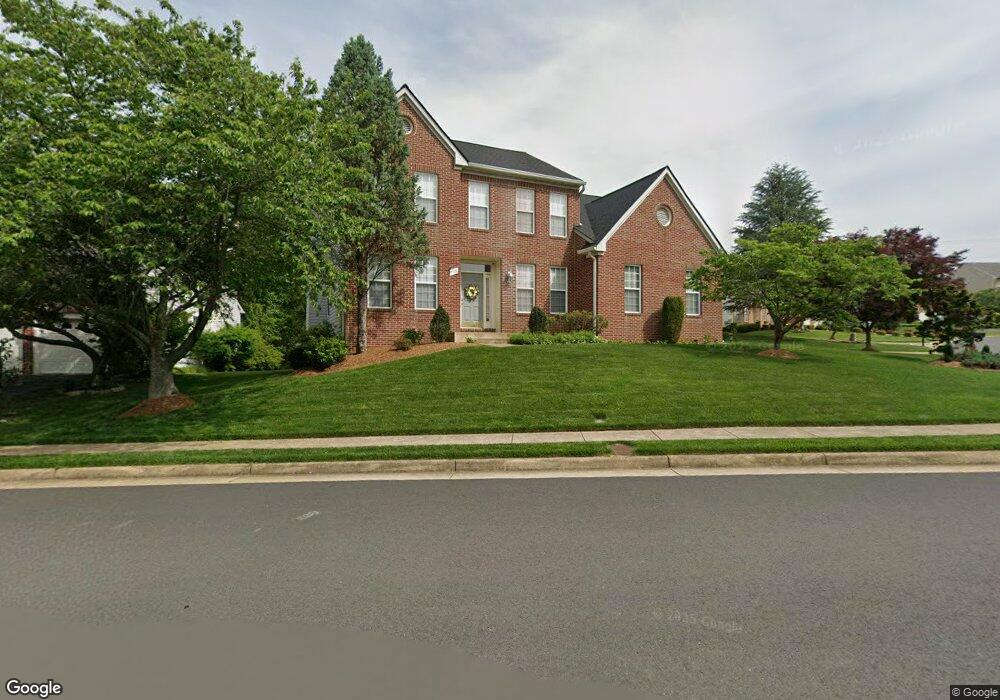 7701 White Willow Ct, Springfield, VA 22153 - photo 1