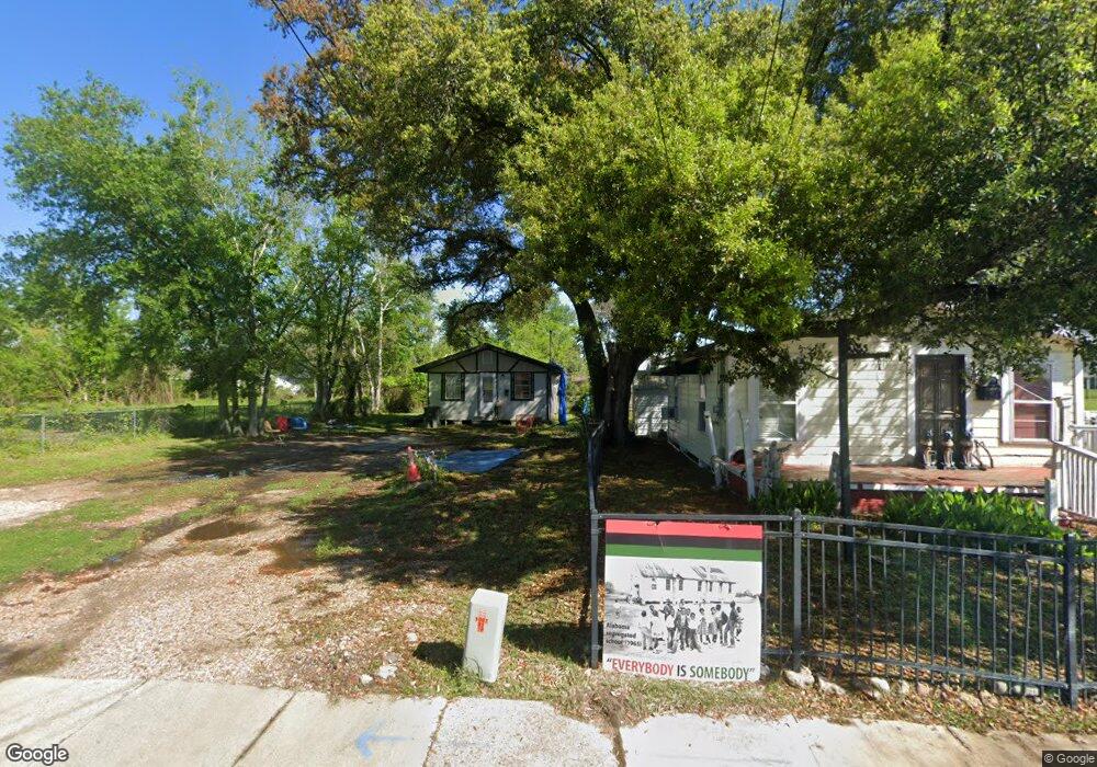 1821 Mill St unit B, Lake Charles, LA 70601 - photo 1