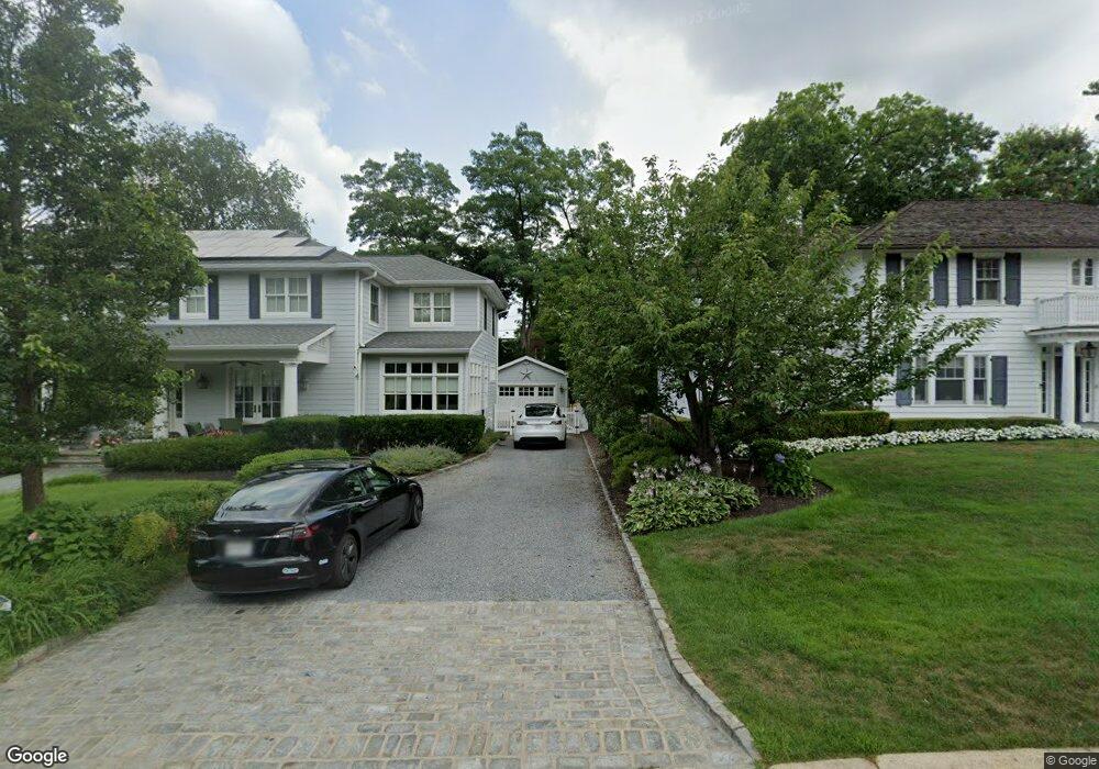 15 Dolphin Green unit C1K, Port Washington, NY 11050 - photo 1