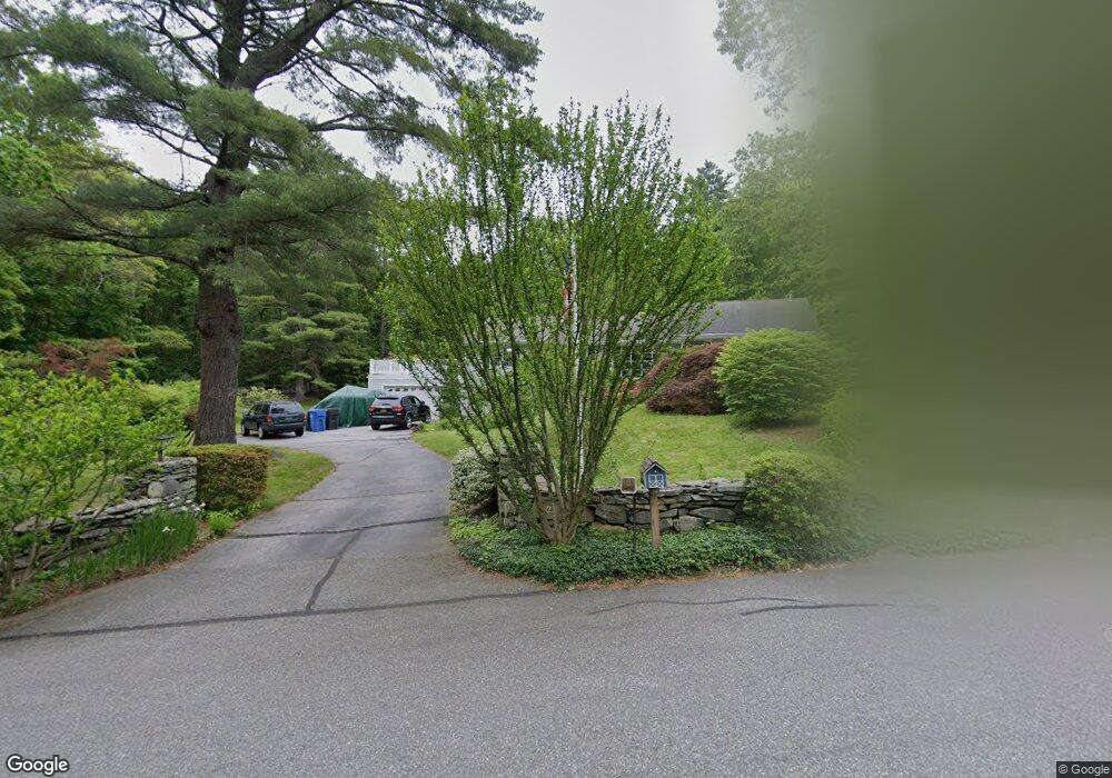 44 Woodridge Cir, Gales Ferry, CT 06335 - photo 1