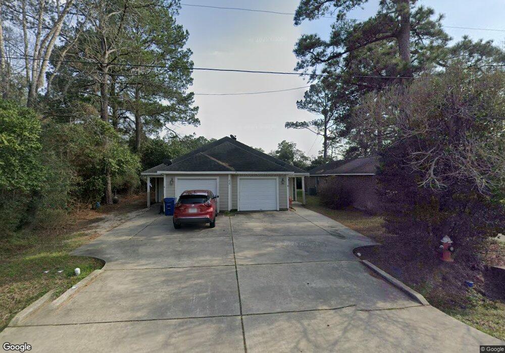 637 Carrell St, Tomball, TX 77375 - photo 1