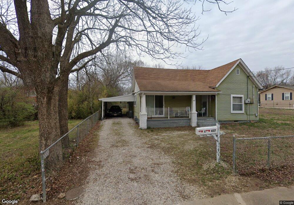 437 S Willow Ave, Fayetteville, AR 72701 - photo 1