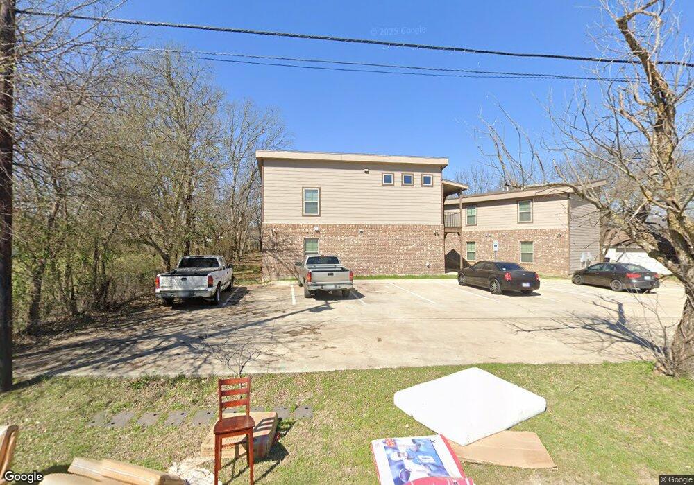 1310 Park Blvd, Cleburne, TX 76033 - photo 1