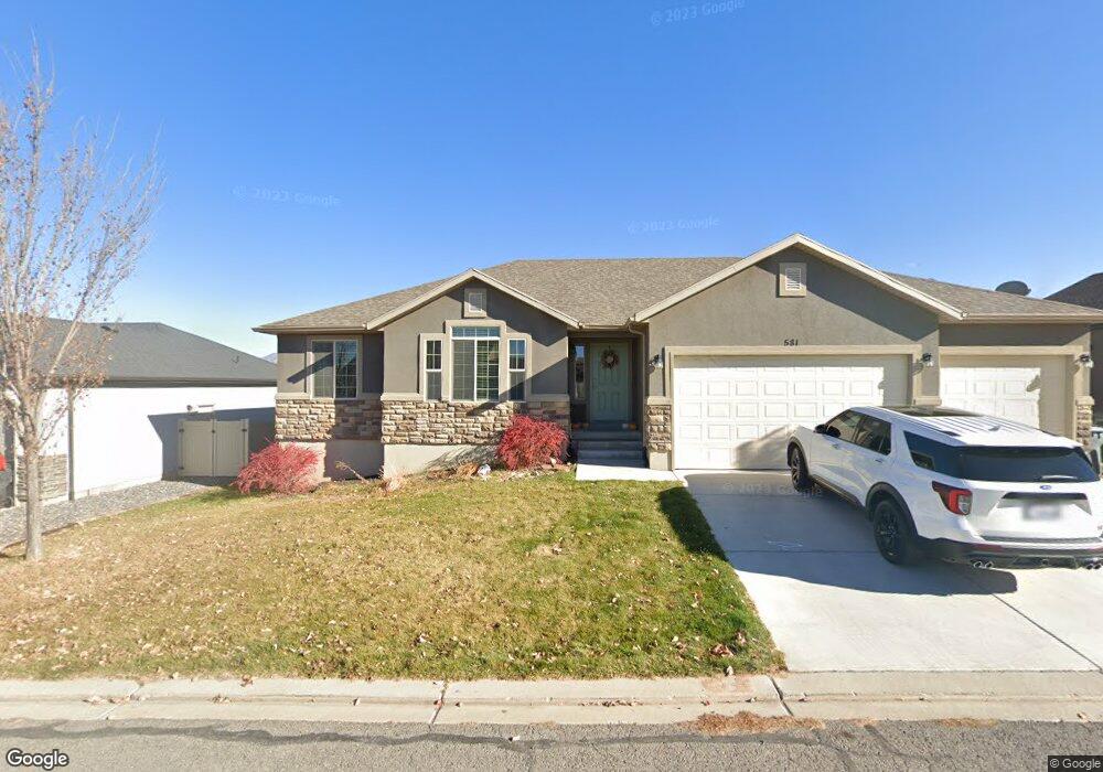 581 Little Rock Dr unit 50, Santaquin, UT 84655 - photo 1