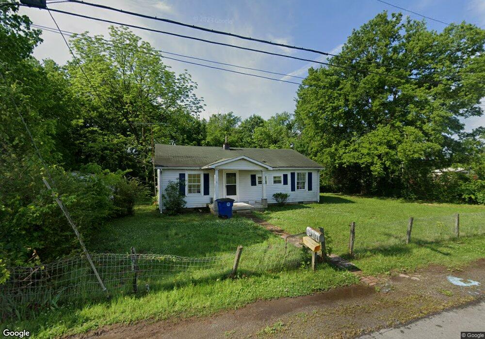 221 Decatur St, Shelbyville, TN 37160 - photo 1