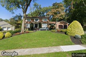 4 Breton Dr, Pine Brook, NJ 07058