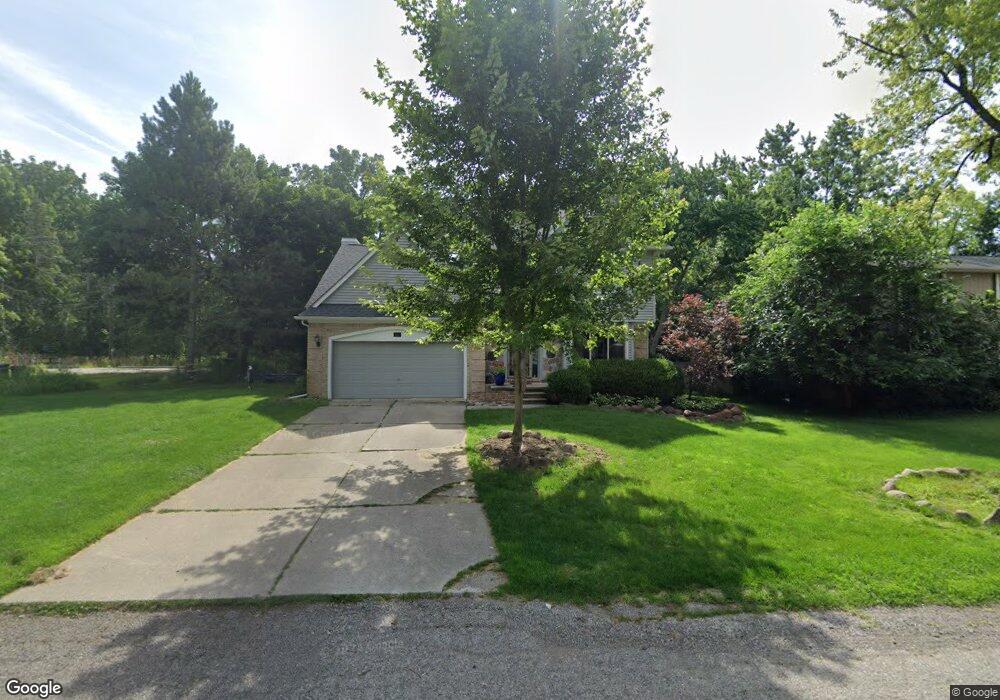 3683 Walnut, West Bloomfield, MI 48324 - photo 1