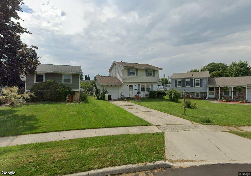 1415 Cullen Ct, Bucyrus, OH 44820 - photo 1