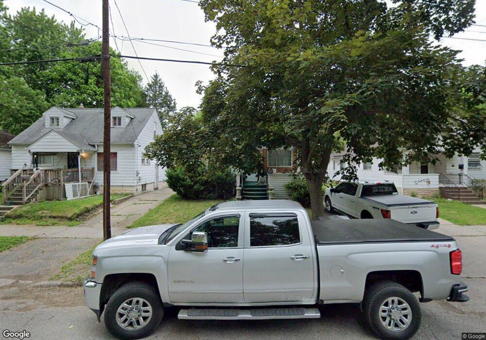 1533 Wisconsin Ave, Flint, MI 48506 - photo 1