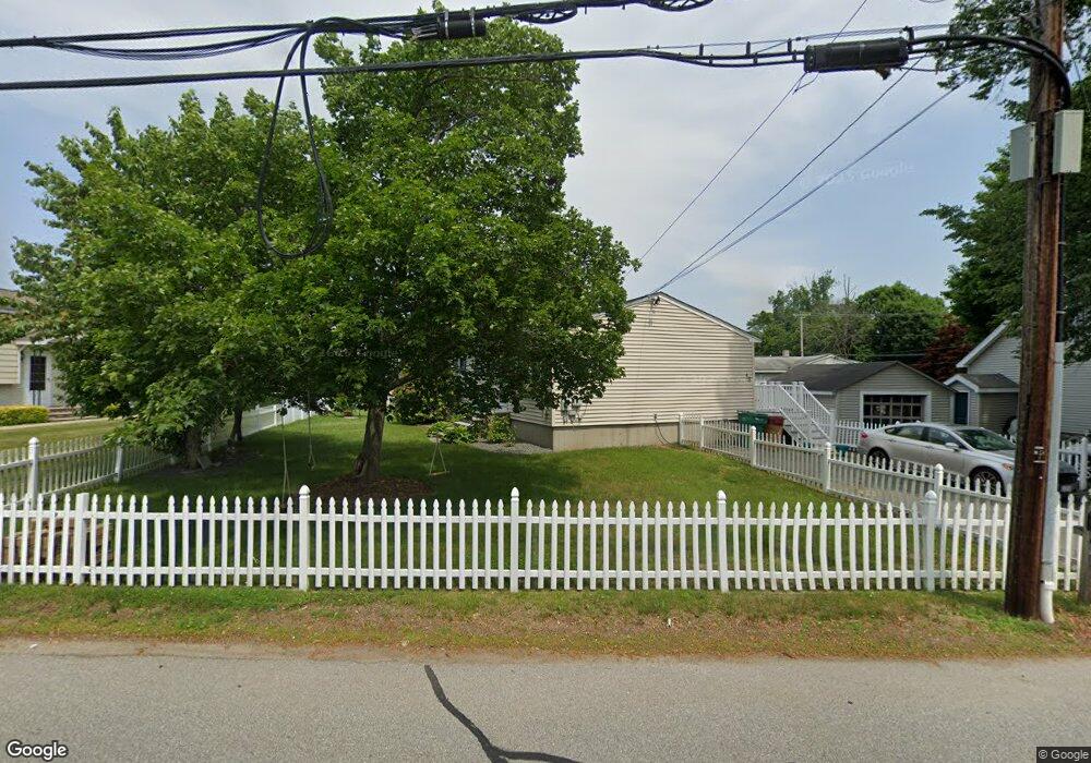 15 Totman Rd, Lowell, MA 01854 - photo 1