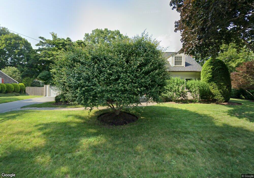 16 Lantern Ln, Barrington, RI 02806 - photo 1