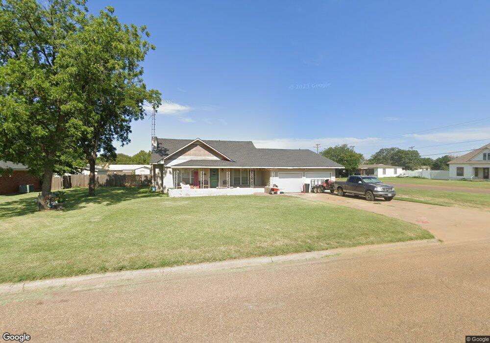 1213 Canyon St, Plainview, TX 79072 - photo 1