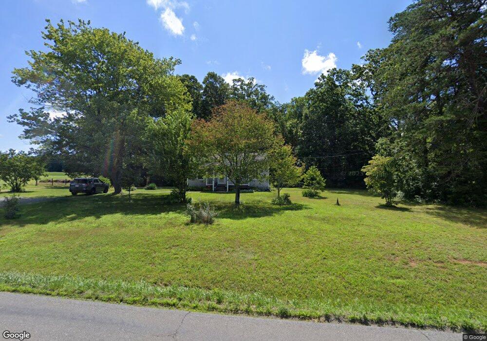 6278 Rolling Rd S, Scottsville, VA 24590 - photo 1