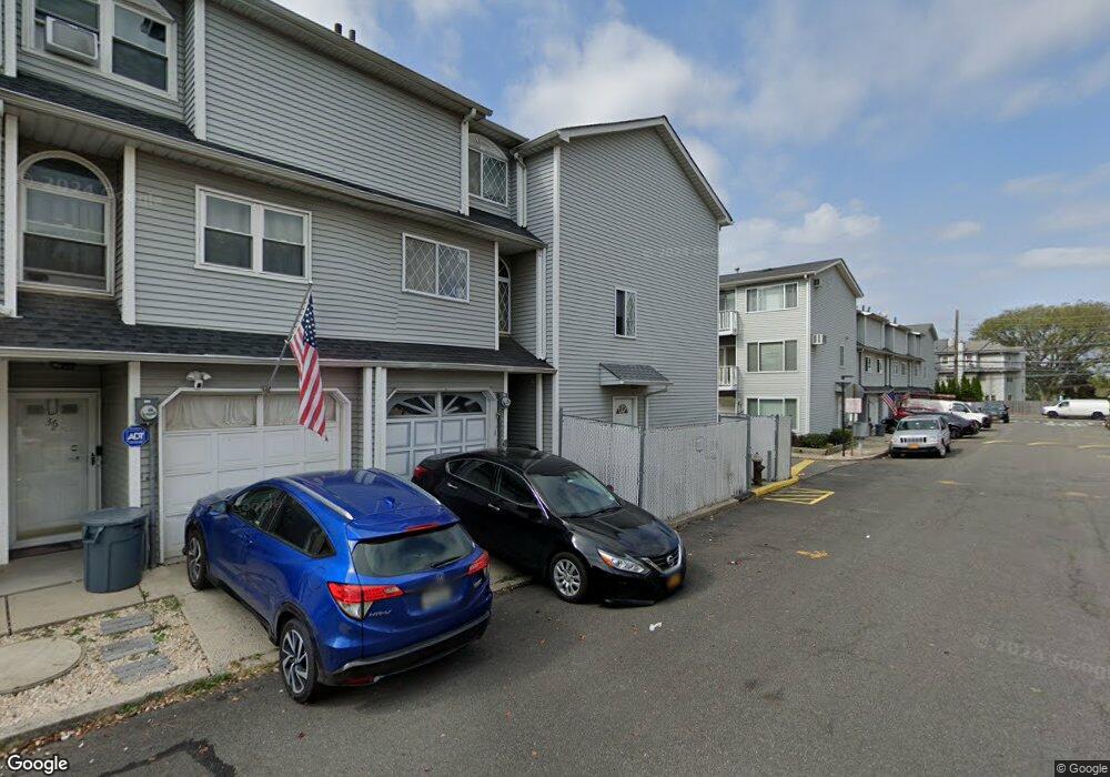 28 Simmons Ln unit 32, Staten Island, NY 10314 - photo 1