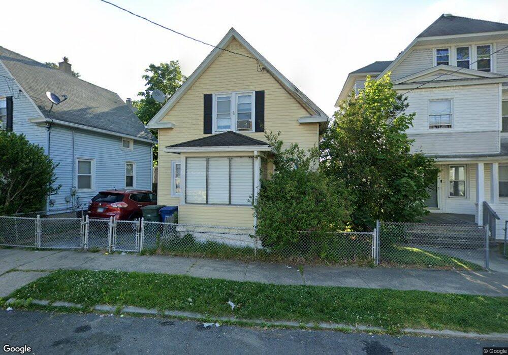 334 Pixlee Place, Bridgeport, CT 06610 - photo 1