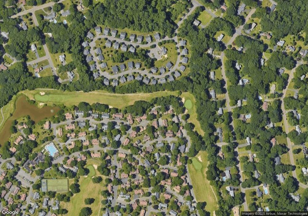 507 Iroquois Ln unit B, Stratford, CT 06614 - photo 1