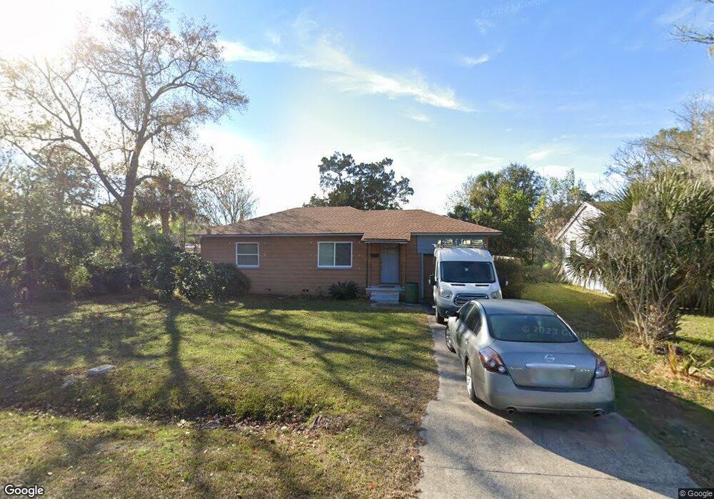 562 Aiken Rd, Jacksonville, FL 32216 - photo 1