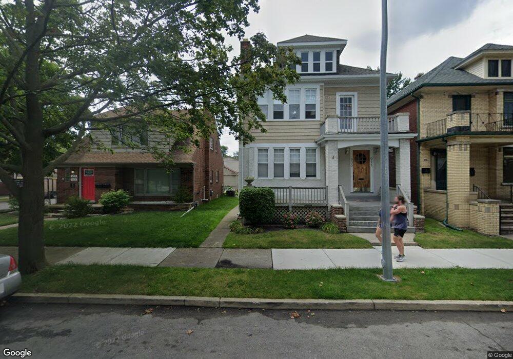 907 Nottingham Rd, Grosse Pointe Park, MI 48230 - photo 1