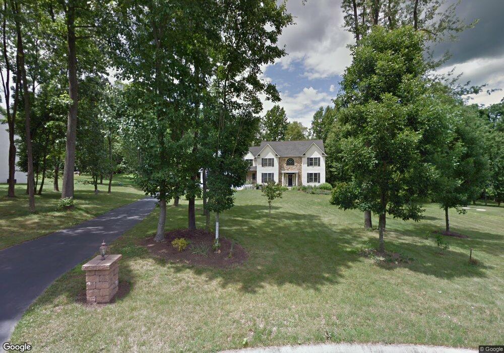 1006 Birchwood Ln, Glen Mills, PA 19342 - photo 1