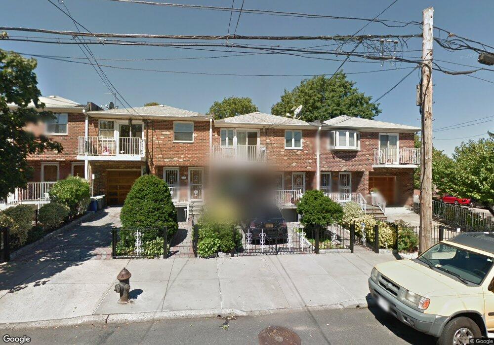 2052 36th St, Astoria, NY 11105 - photo 1