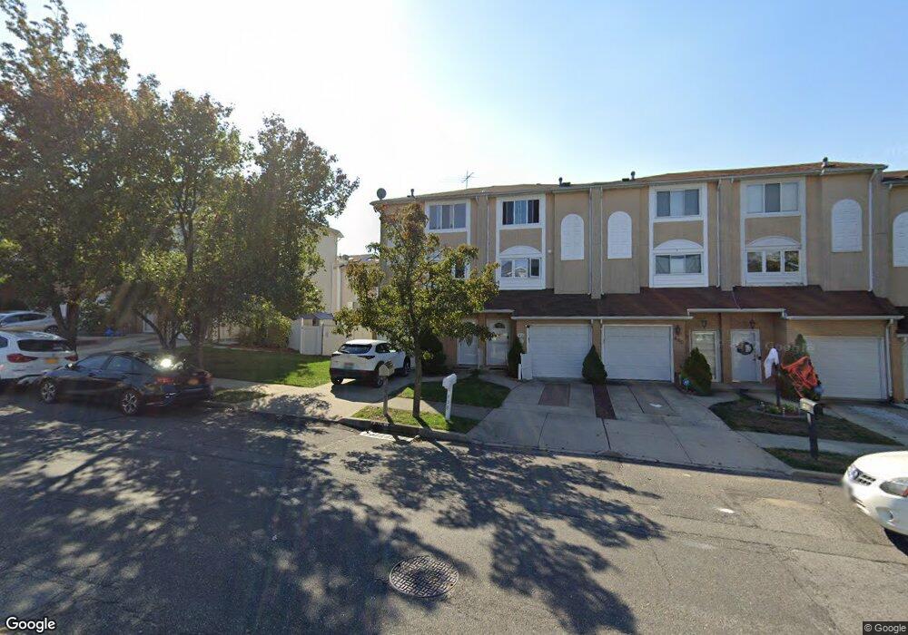 456 Winant Ave, Staten Island, NY 10309 - photo 1