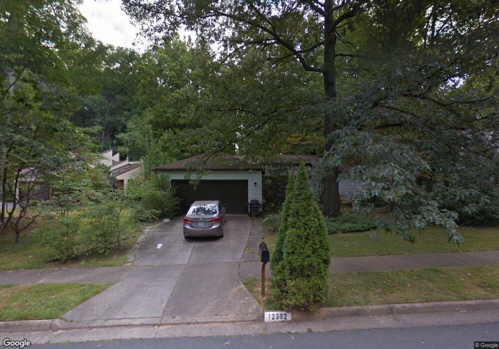 12382 Copenhagen Ct, Reston, VA 20191 - photo 1