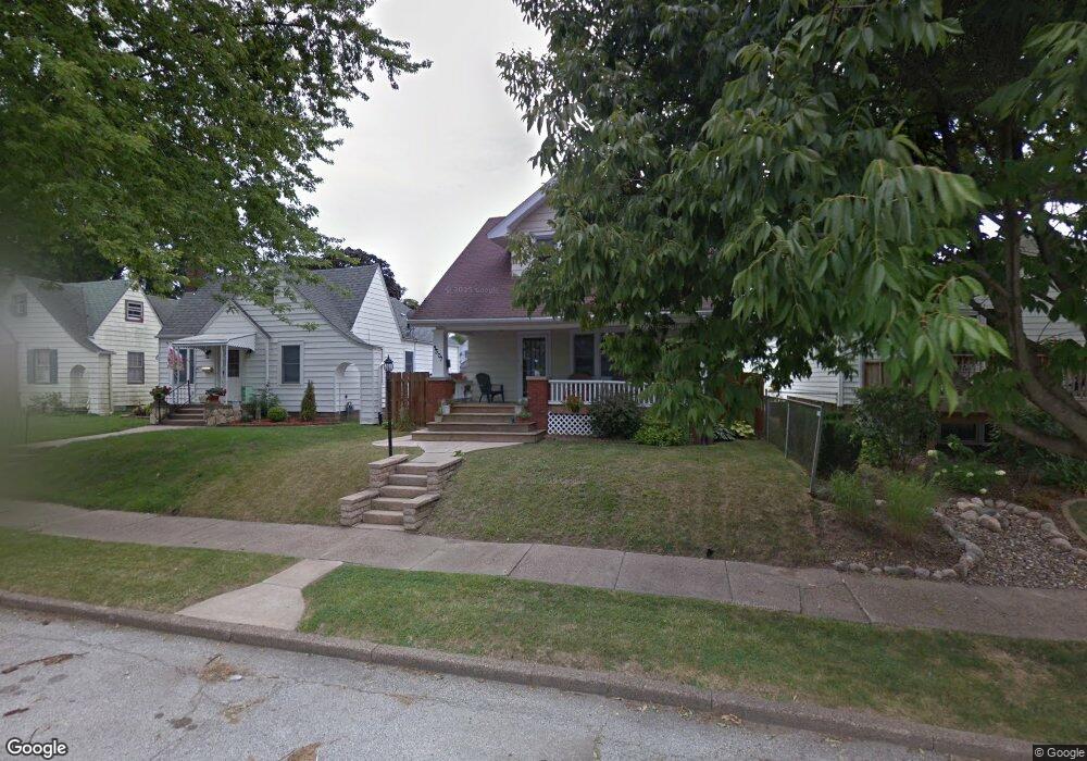 2307 5th St, Moline, IL 61265 - photo 1