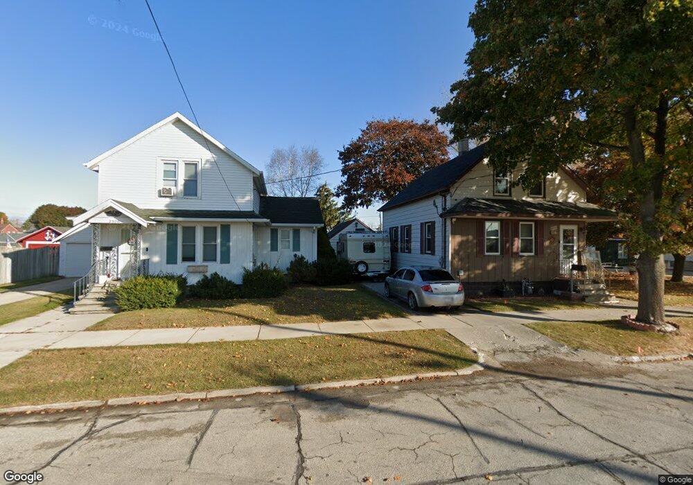 2304 9th St, Two Rivers, WI 54241 - photo 1