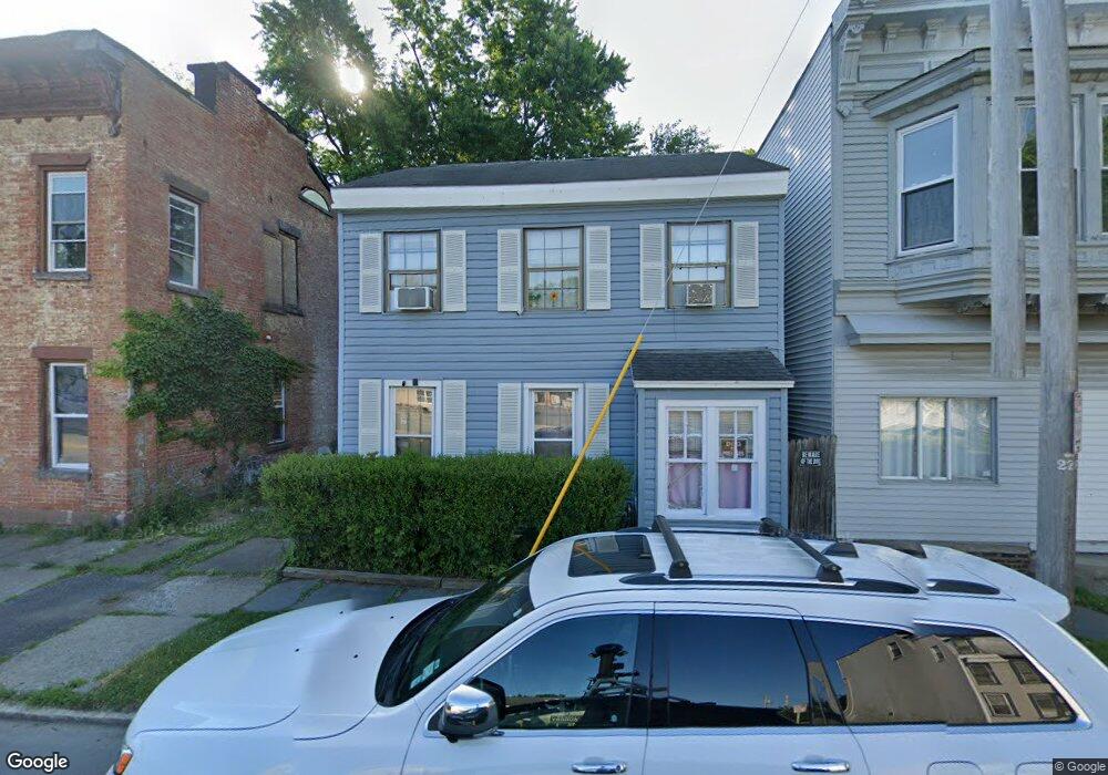 720 2nd Ave, Troy, NY 12182 - photo 1